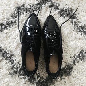 Gianni Bini Black Patent Leather Oxford